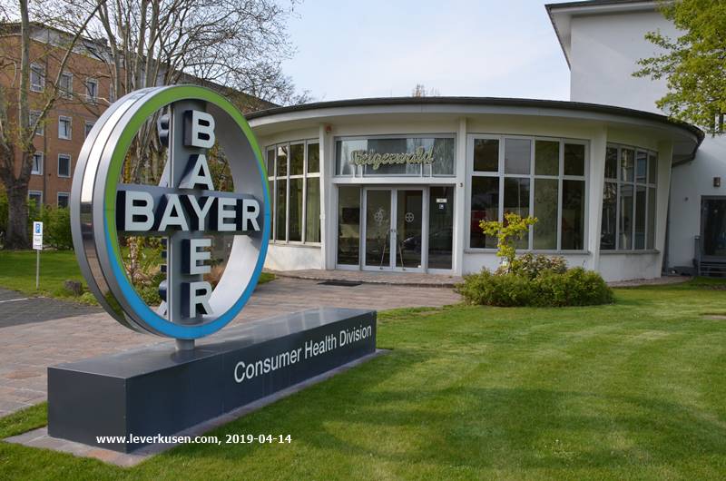 Standort Darmstadt mit Bayer-Gebäude